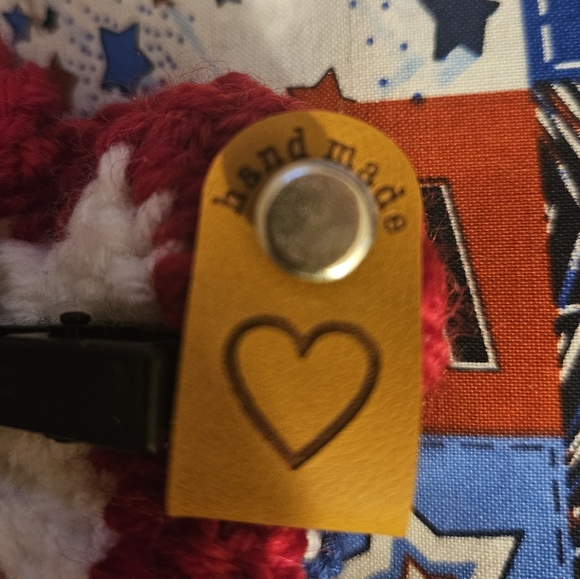 Handmade Red and Blue Crochet Flower Hair Clip Hand Crafted Brooch Patriotic 4" - Picture 10 of 17